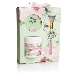 ESTUCHE FACIAL CON MASCARILLA, APLICADOR DE MASCARILLA Y MANTECA CORPORAL DE KARITE.